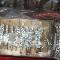گیره و سنجاق مو