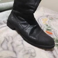 نیم بوت چرم طبیعی تخفیفم میدم