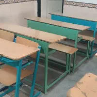 نیمکت مدرسه