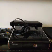 کنسول بازیxbox 360 با دو دسته