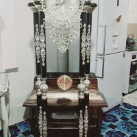 ساعت پایه داره ایستاده