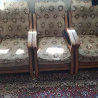 مبل قدیمی ولی سالم|مبلمان خانگی و میز عسلی|لاران, |دیوار