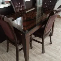میز غذاخوری ۴ نفره