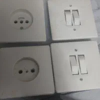 فروش تعداد زیادی کلید و پریز دسته دوم