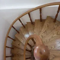 اجرای تخصصی انواع نرده و پله گرد چوبی|خدمات پیشه و مهارت|رشت, رشتیان|دیوار