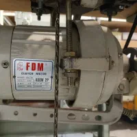 سردوز خیاطی ۳نخ دینام بزرگ وسالم|چرخ خیاطی و ریسندگی|همدان, |دیوار