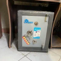 گاو صندوق کاوه اصل و ایران کاوه اصل