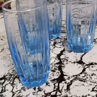 لیوان بلند آبی خوشرنگ