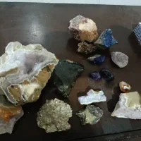 سنگ معدنی قیمتی