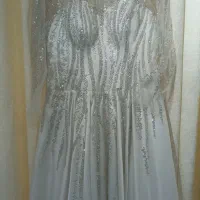 فروش تعدادی لباس عروس و تور سر کاملا تازه|لباس|رشت, جانبازان|دیوار