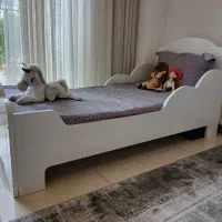 سرویس تختخواب و میز تحریر و دراور baby star