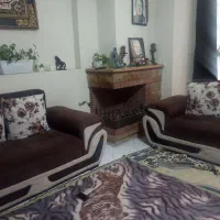 تمیز و مرتب. کوسن ها ذو رو هستن