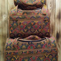 کیف|کیف، کفش، کمربند|کبودرآهنگ, |دیوار