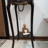 میز تلفن چوبی|میز تلفن|اصفهان, باغ فدک|دیوار