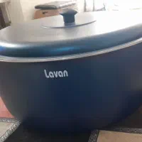 یک عدد قابلمه تفلون ۳۰ نفره لاوان