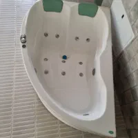 جکوزی ۲ نفره در حد نو