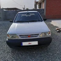 ماشین کارمندی است شاسی سالم و بدون رنگ