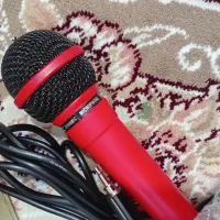 میکروفن سیم دار