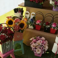 سبد گل .دسته گل