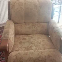 نشیمن ۷نفره|مبلمان خانگی و میز عسلی|اصفهان, کوی امیریه|دیوار