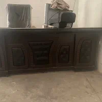 میز اداری و صندلی چرخ دار سالم درحد نو