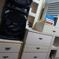 سرویس تخت و با میز اینه وکشو د پا تختی با تشک طبی