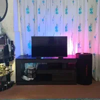 تلویزیون۳۲ اندروید دیجیتال و ماهواره داخلی|تلویزیون و پروژکتور|قم, چهل اختران|دیوار