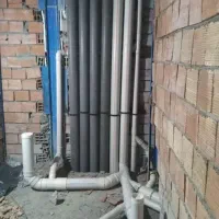 لوله کشی آب و فاضلاب وگرم وسردونصب شیر آلات