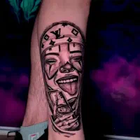 آموزش و اجرای تخصصی تتو بدن تاتو