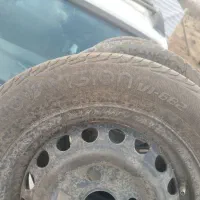 سه عدد لاستیک