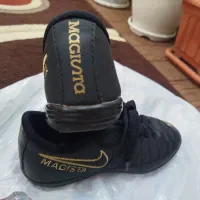 کفش فوتبالی|تجهیزات ورزشی|بوشهر, |دیوار