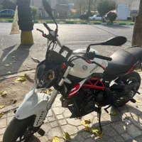 بنلی ۳۰۰ جفت سیلندر مدل ۱۴۰۱