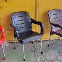 صندلی دسته دار پایه فلزی طرح تسا کد 101|میز و صندلی غذاخوری|سوسنگرد, |دیوار