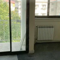 آپارتمان اداری تجاری ساغریسازان مطهری۱۱۰متری