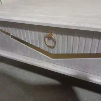 میزجلومبلی شیک نوارودسته طلایی