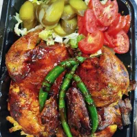 استخدام صندوقدار خانم و کمک آشپز آقا