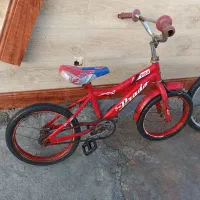 دو عدد دوچرخه سالم و تمیز