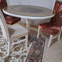 میز و صندلی نهار خوری کارکرده