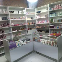 قفسه و پیشخوان