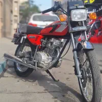 هوندا مدل ۱۳۹۳ استارتی ۵ دنده در حد صفر