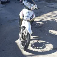 موتور ویو نقره ای