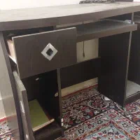 میز کامپیوتر