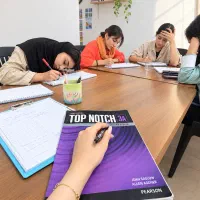 آموزش زبان انگلیسی برای مکالمه ،مدرسه، دانشگاه