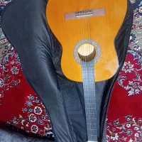 گیتار یاماها 40c پول لازم