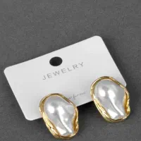 گوشواره های اسپرت وترندمون