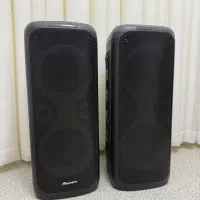 اسپیکر Rexon فوق‌العاده کم‌کارکرد رقص نوردار