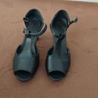 تعدادی کفش ونیم بوت درحدنو|کیف، کفش، کمربند|زنجان, |دیوار