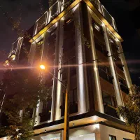 ۱۴۰متر ۳خ/آکواریوم ۳نبش/سهروردی شمالی/مشاعات دار