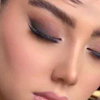 خدمات آرایشگری در منزل