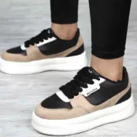 کتونی برشکا